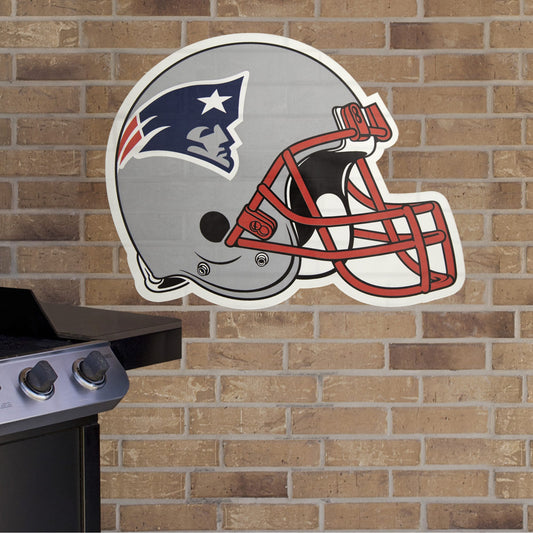 New England Patriots:  Helmet        - Officially Licensed NFL    Outdoor Graphic