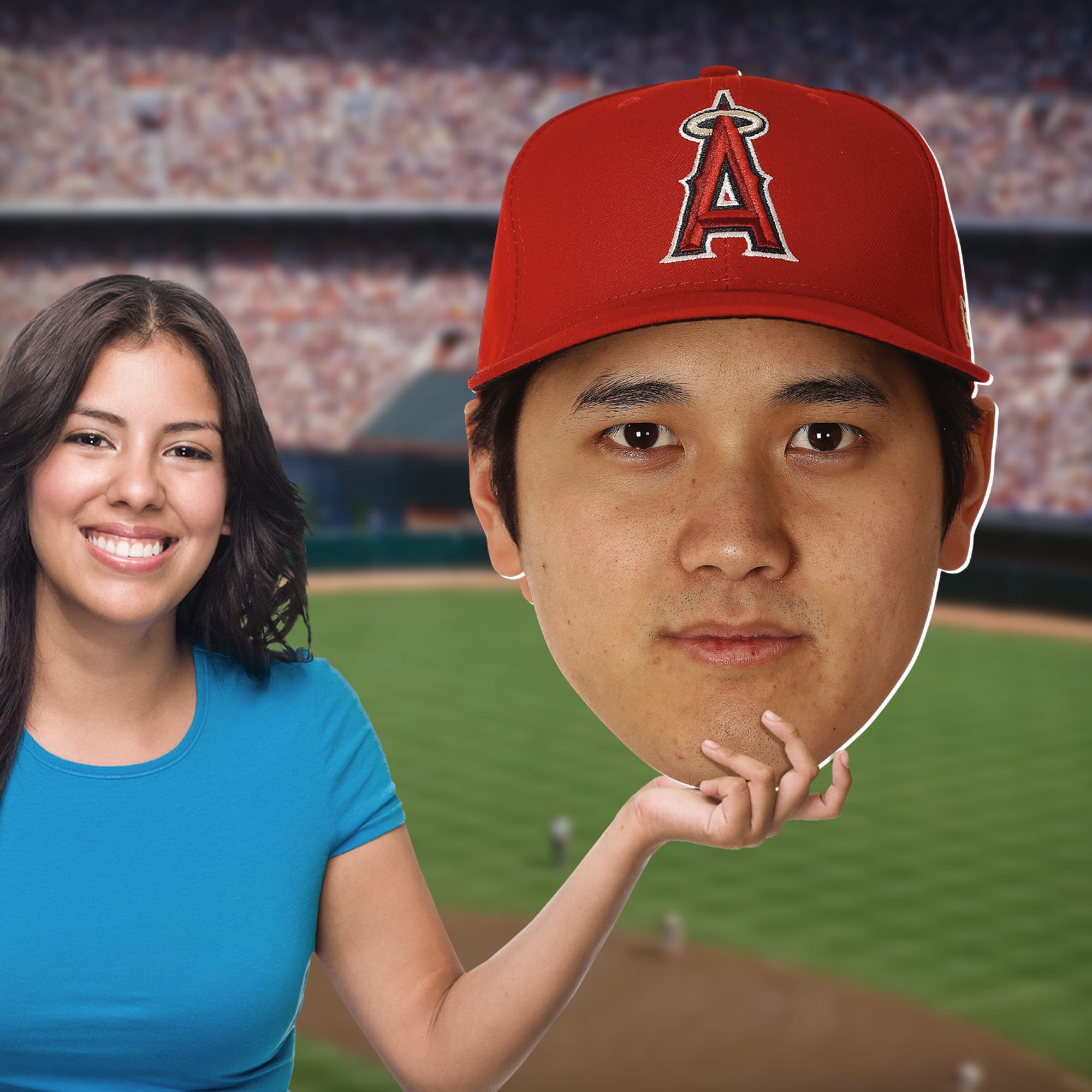 Shohei Ohtani (Blue Suit) Cardboard Cutout