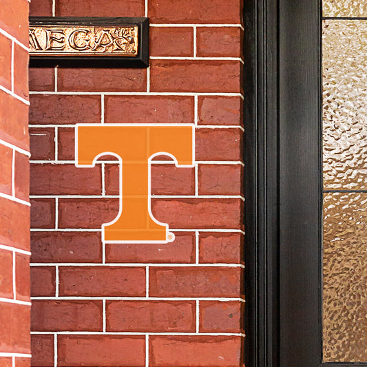 Tennessee Volunteers: Outdoor Logo - Officially Licensed NCAA Outdoor Graphic