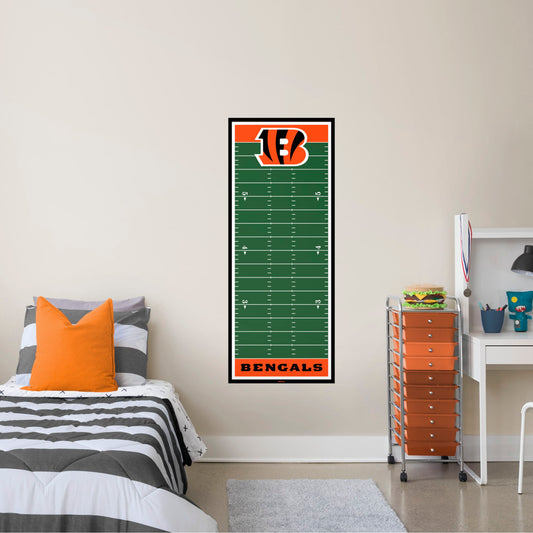 Cincinnati Bengals: Growth Chart - Officially Licensed NFL Removable Wall Graphic