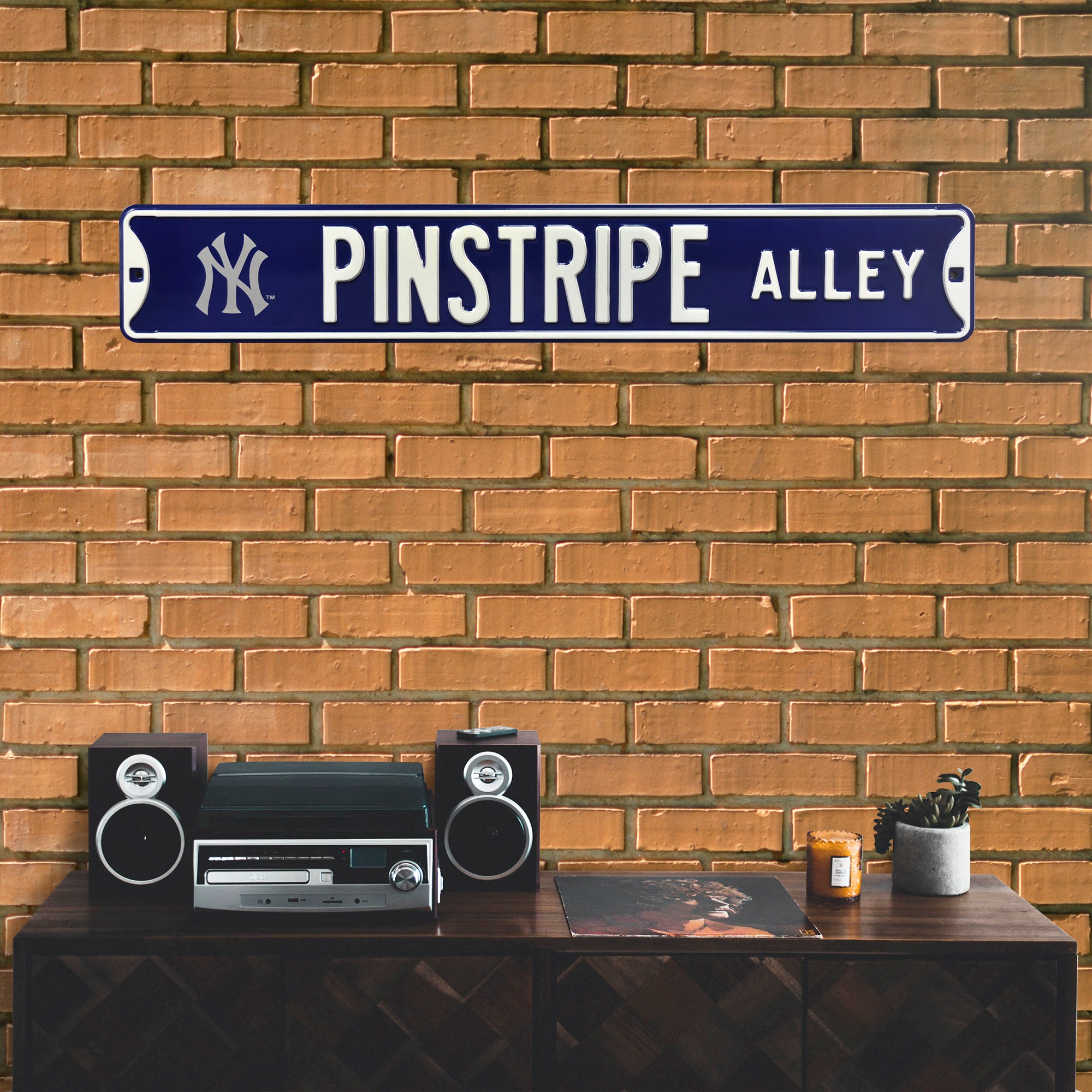 Pinstripe Alley