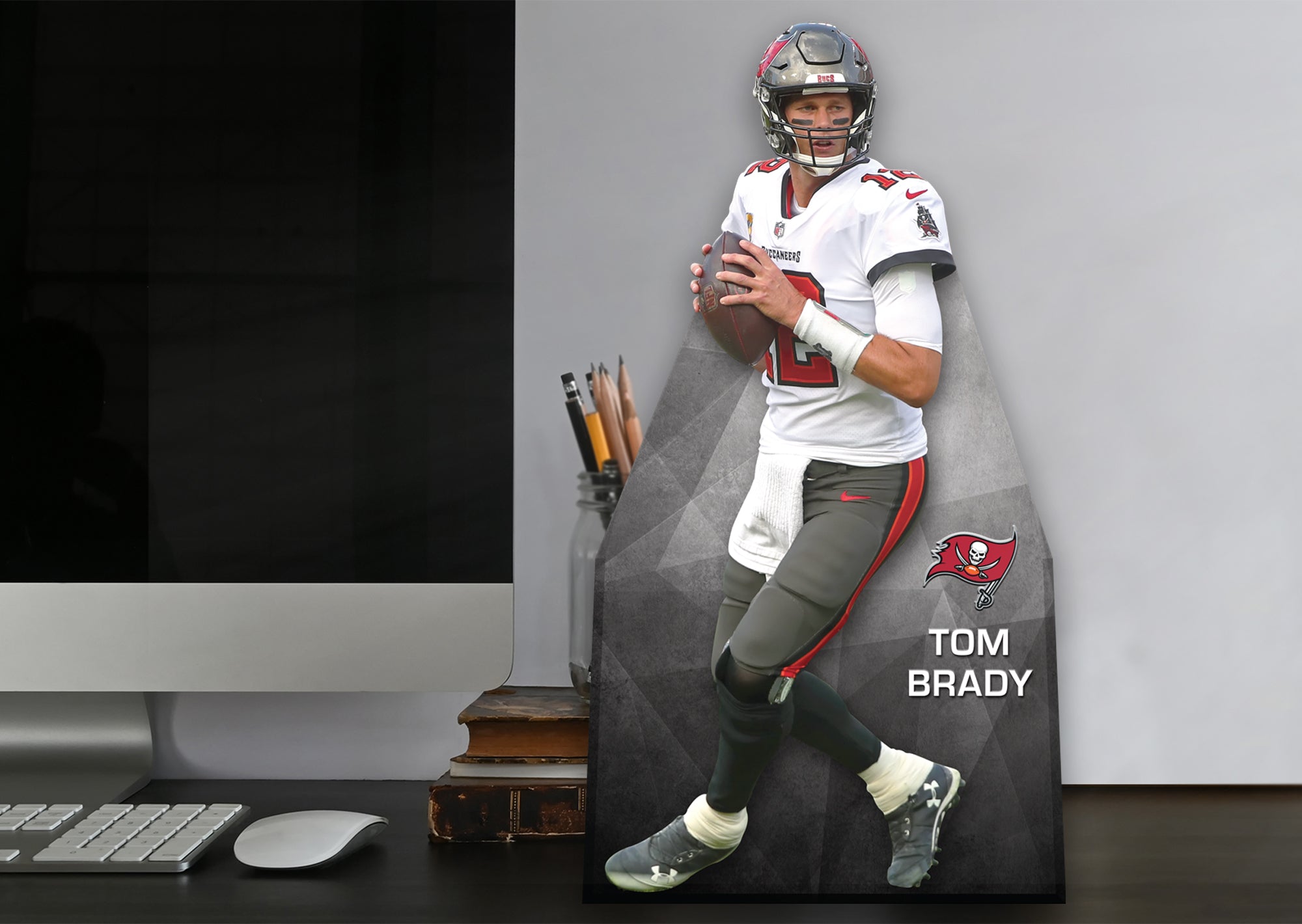 Party City Tampa Bay Buccaneers Tom Brady Life-Size Cardboard Cutout, 6ft  Tall, Party Supplies, 1 Count