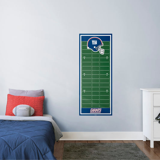 New York Giants: Growth Chart - Officially Licensed NFL Removable Wall Graphic