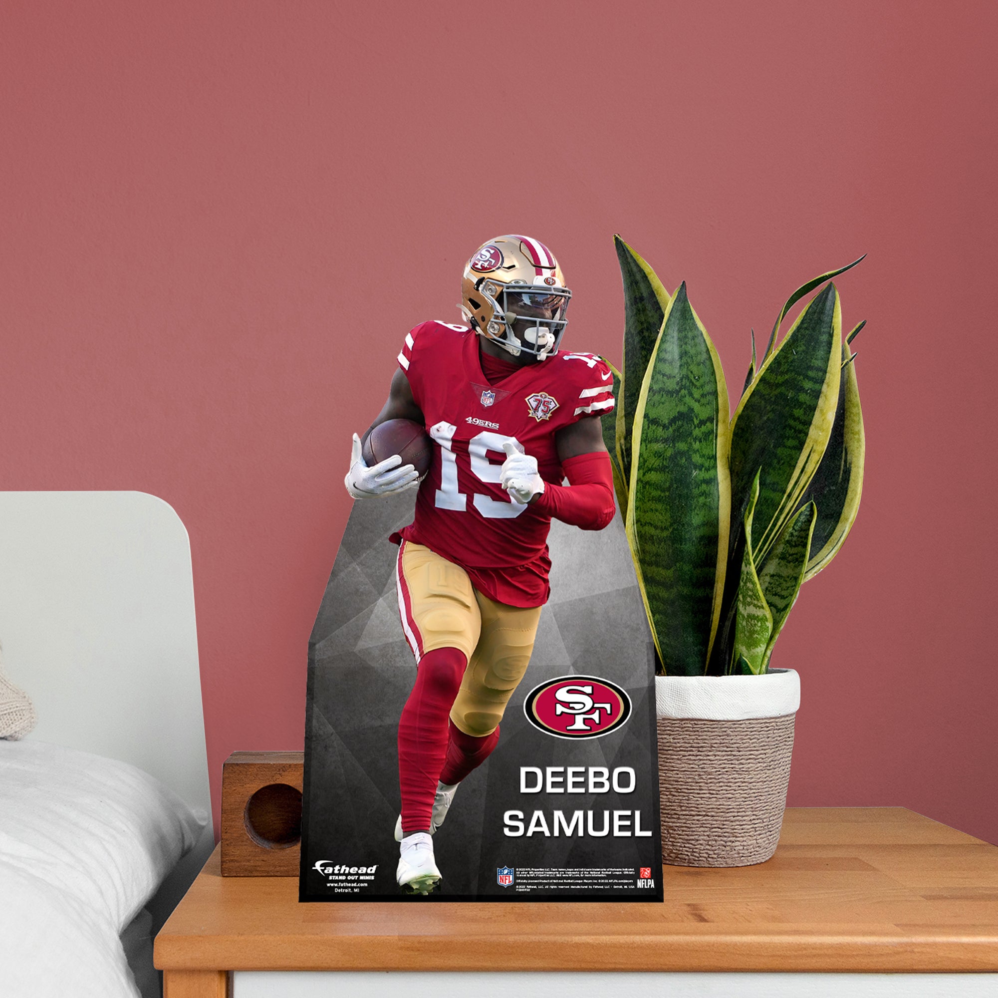 San Francisco 49ers: 2022 Helmet Mini Cardstock Cutout - Officially Li –  Fathead