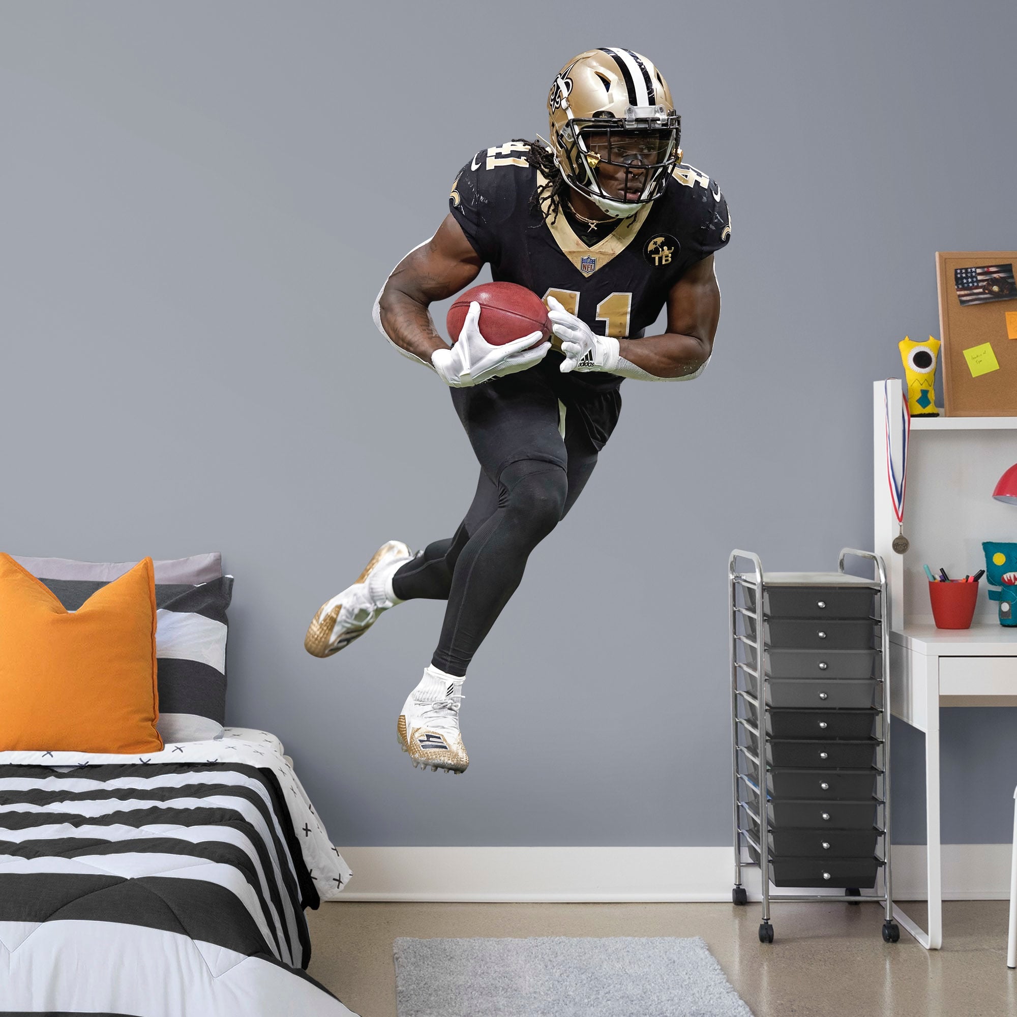 New Orleans Saints: Alvin Kamara 2021 Stand Out Mini - Officially Lice –  Fathead