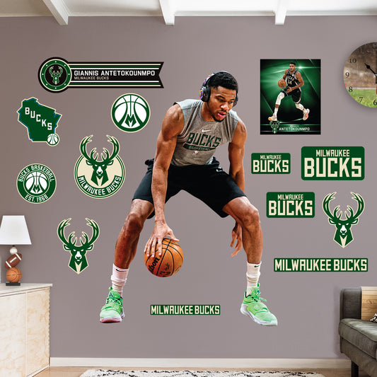 Milwaukee Bucks: Giannis Antetokounmpo Warmups - Officially Licensed NBA Removable Adhesive Decal