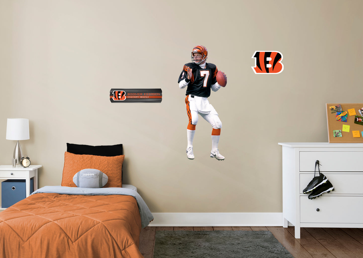 Cincinnati Bengals: Boomer Esiason  Legend        - Officially Licensed NFL Removable Wall   Adhesive Decal