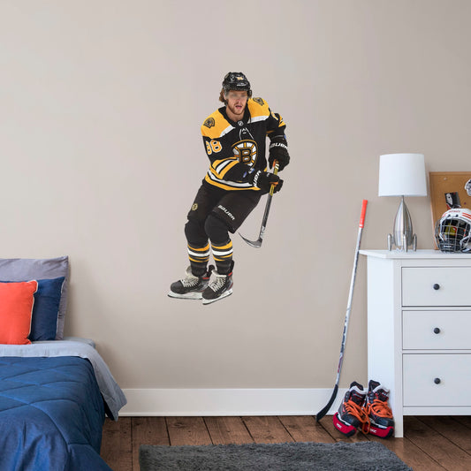 Giant Athlete + 2 Decals (27"W x 51"H) He was the B's first-round pick in the 2014 NHL draft, and "Pasta" has since become one of the League's most prolific scorers. Bring the action into the game room, living room or locker room with this officially licensed NHL wall decal featuring Boston Bruins player David Pastrnak poised to skate into action.