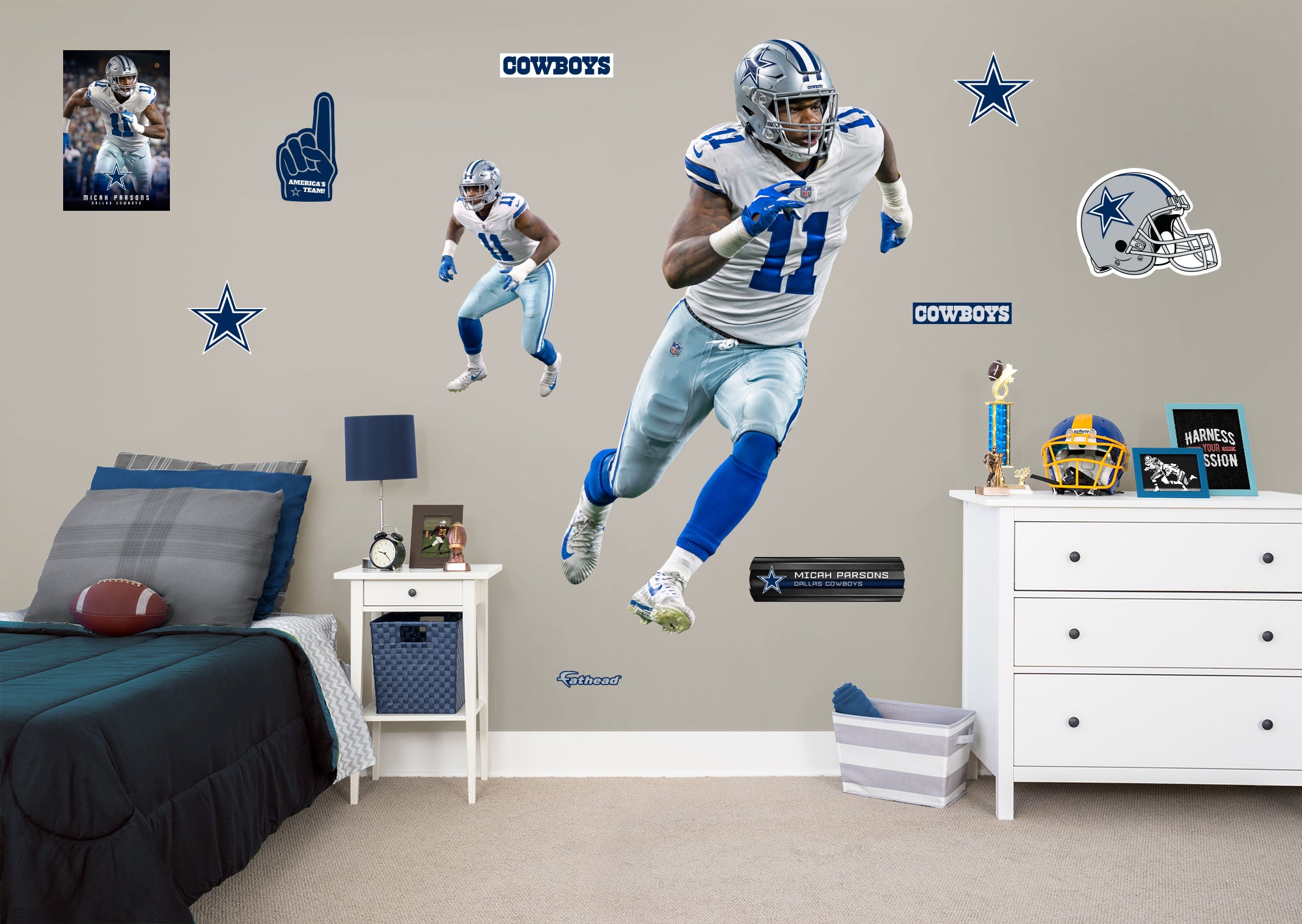 Dallas Cowboys Patch Button Banner and Tapestry Wall Tack Pads