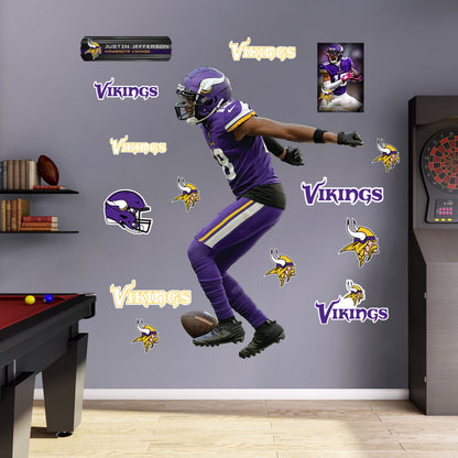 Justin Jefferson Griddy - RealBig Collection - Official NFL - Minnesota Vikings - Reusable Vinyl Wall Decals