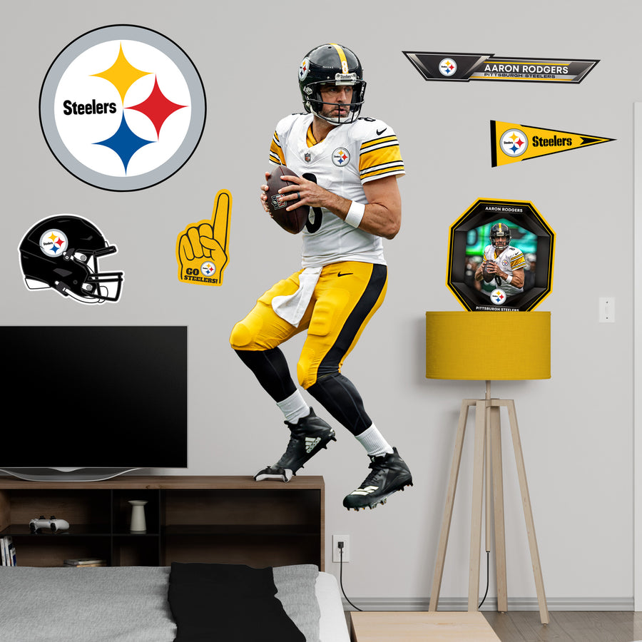Aaron Rodgers - RealBig Collection - Official NFL - Pittsburgh Steelers - Reusable Vinyl Wall Decals