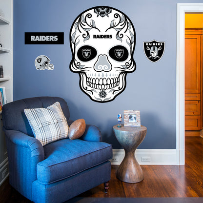 Las Vegas Raiders:   Skull        - Officially Licensed NFL Removable     Adhesive Decal