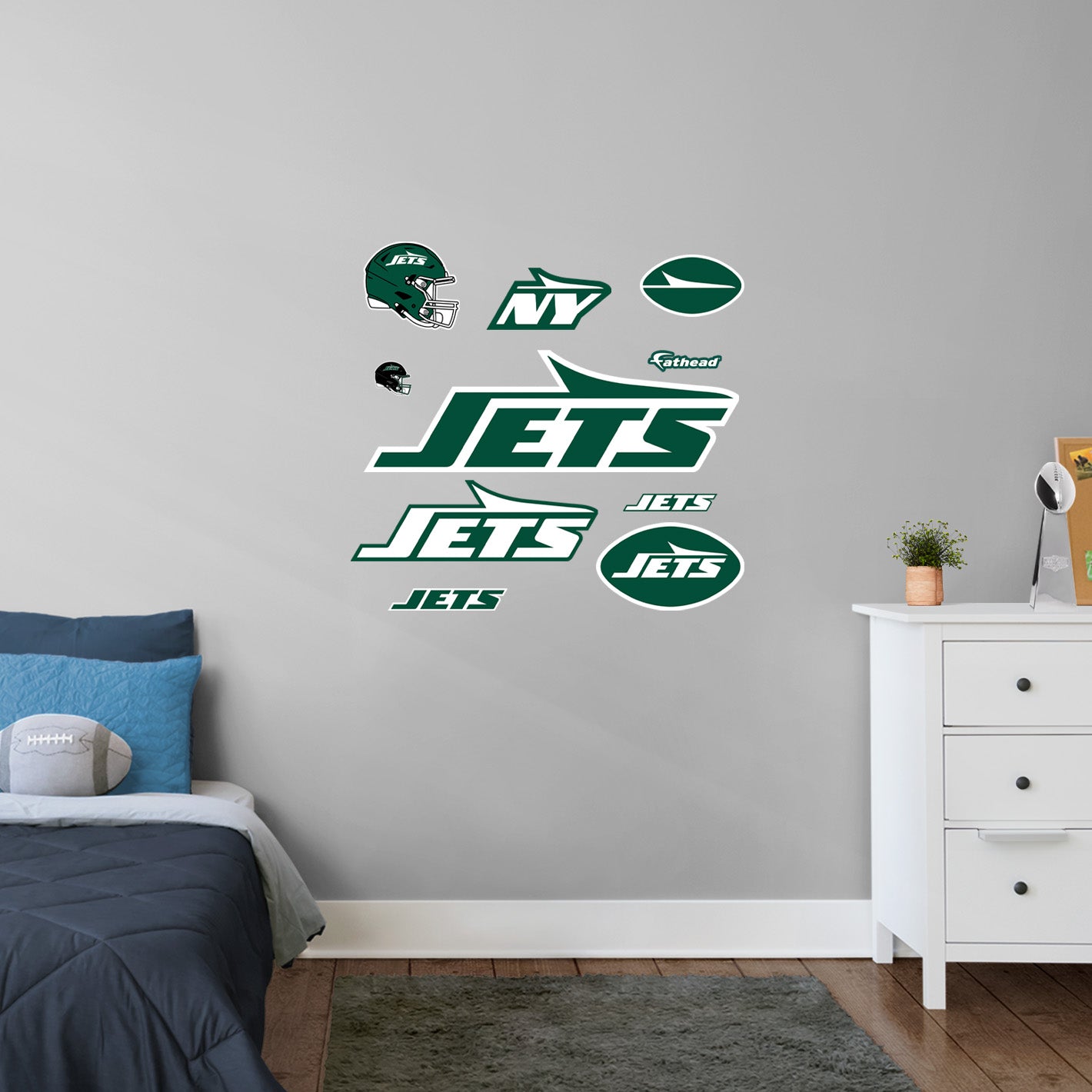 New York Jets:  Logo        - Officially Licensed NFL Removable     Adhesive Decal