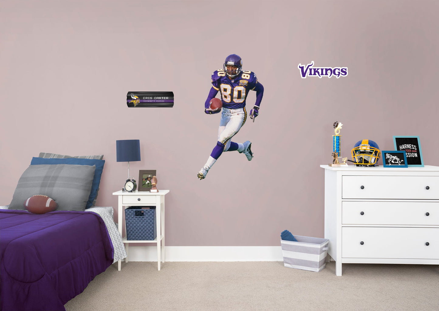 Minnesota Vikings: Cris Carter  Legend        - Officially Licensed NFL Removable Wall   Adhesive Decal