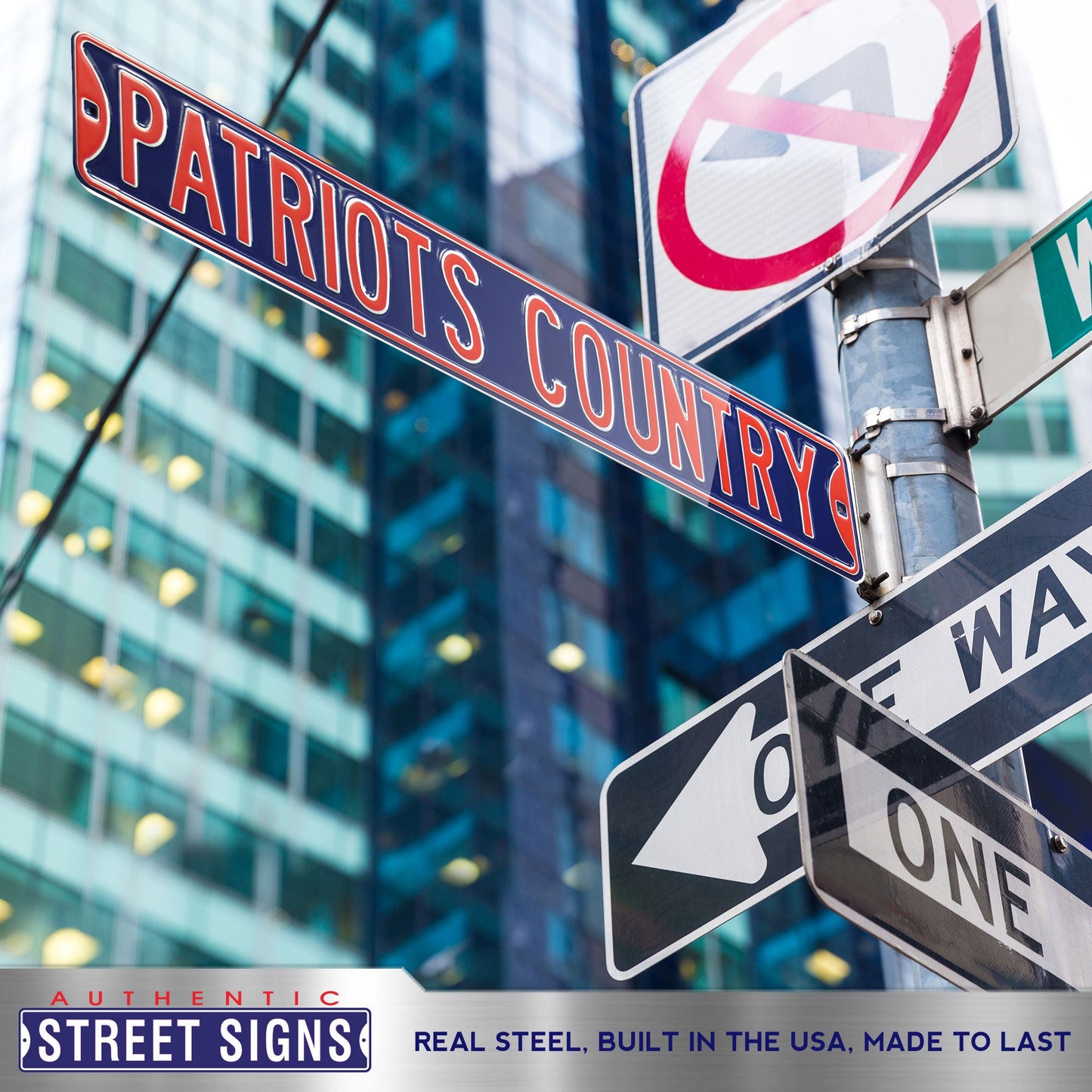 New England Patriots - PATRIOTS COUNTRY - Embossed Steel Street Sign