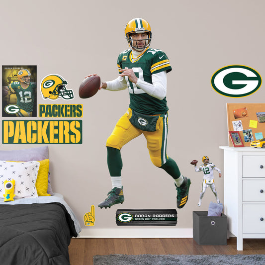 Green Bay Packers: Aaron Rodgers         - Officially Licensed NFL Removable Wall   Adhesive Decal