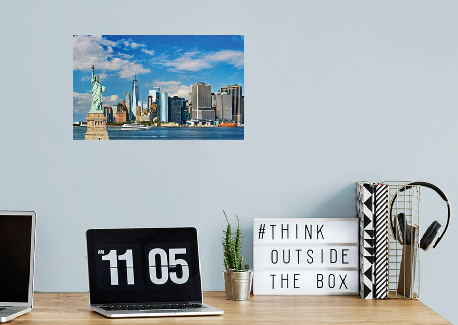 Popular Landmarks: New York Realistic Poster - Removable Adhesive Decal