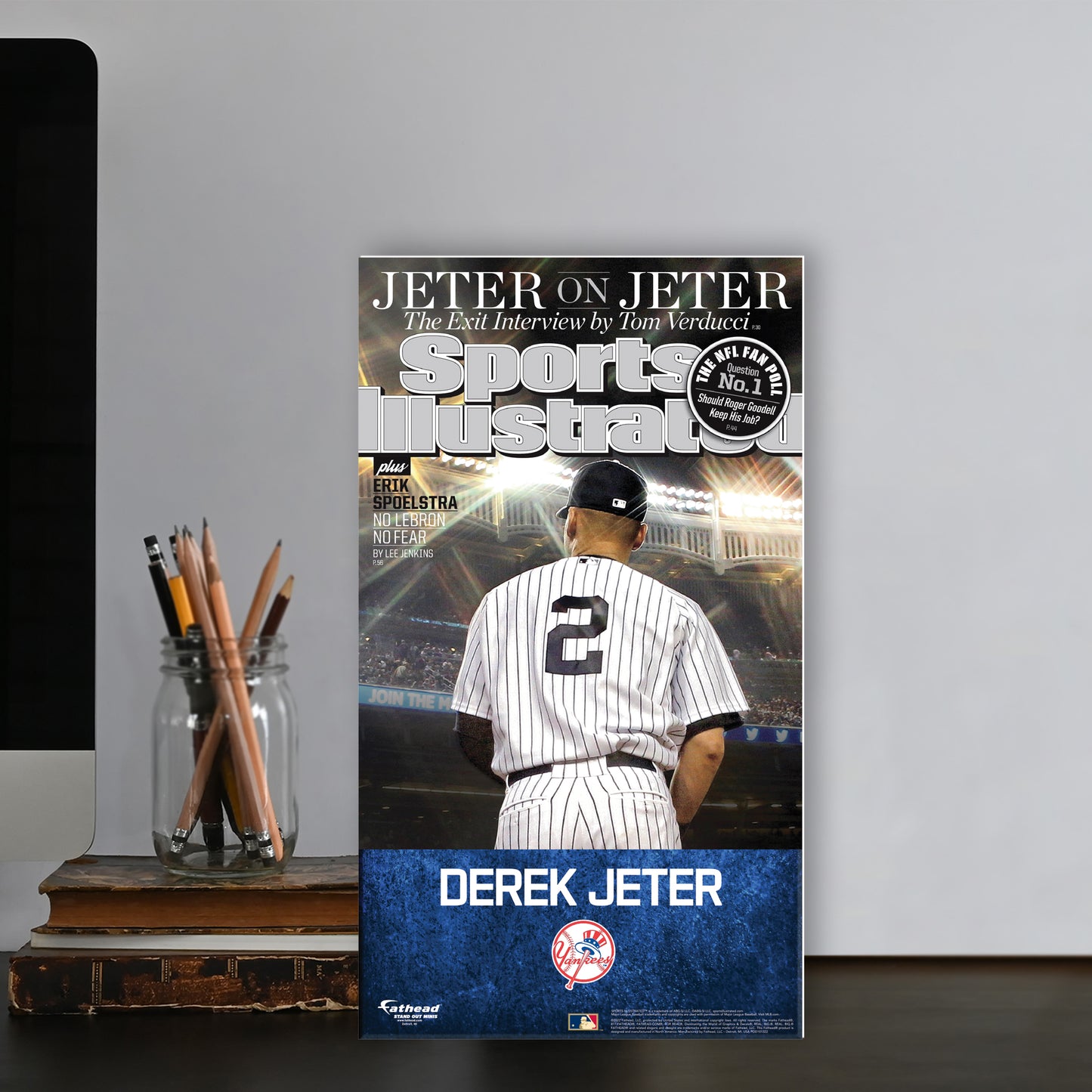 New York Yankees: Derek Jeter September 2014 Sports Illustrated Cover  Mini   Cardstock Cutout  - Officially Licensed MLB    Stand Out