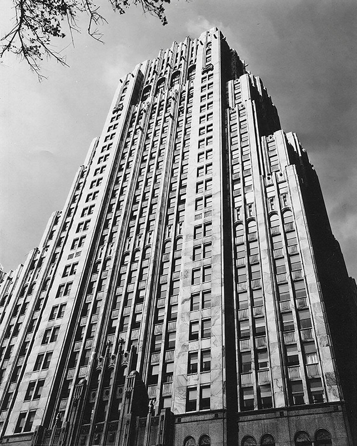 Fisher Building (1934) - Officially Licensed Detroit News Canvas