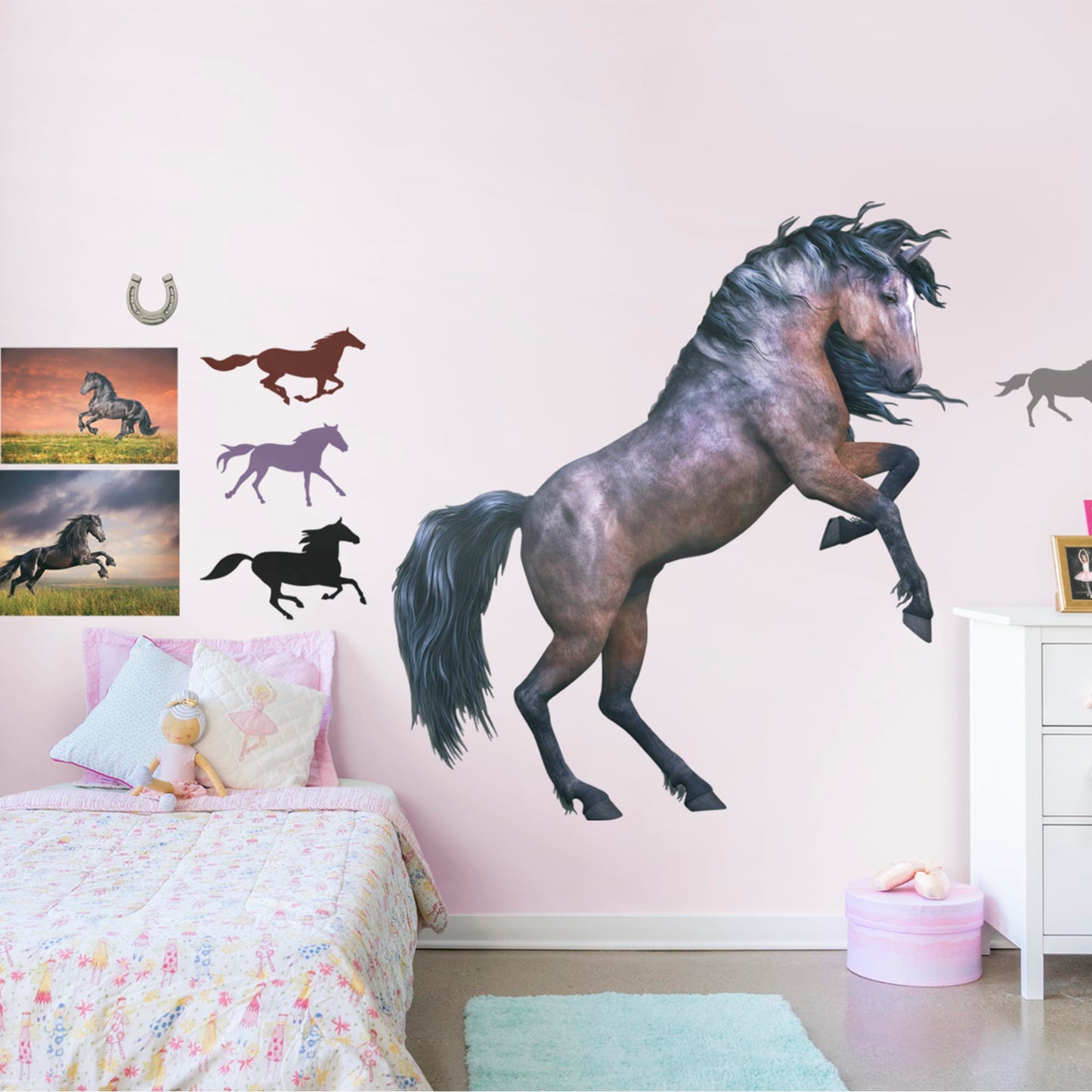 Giant Animal + 2 Decals (45"W x 39"H)