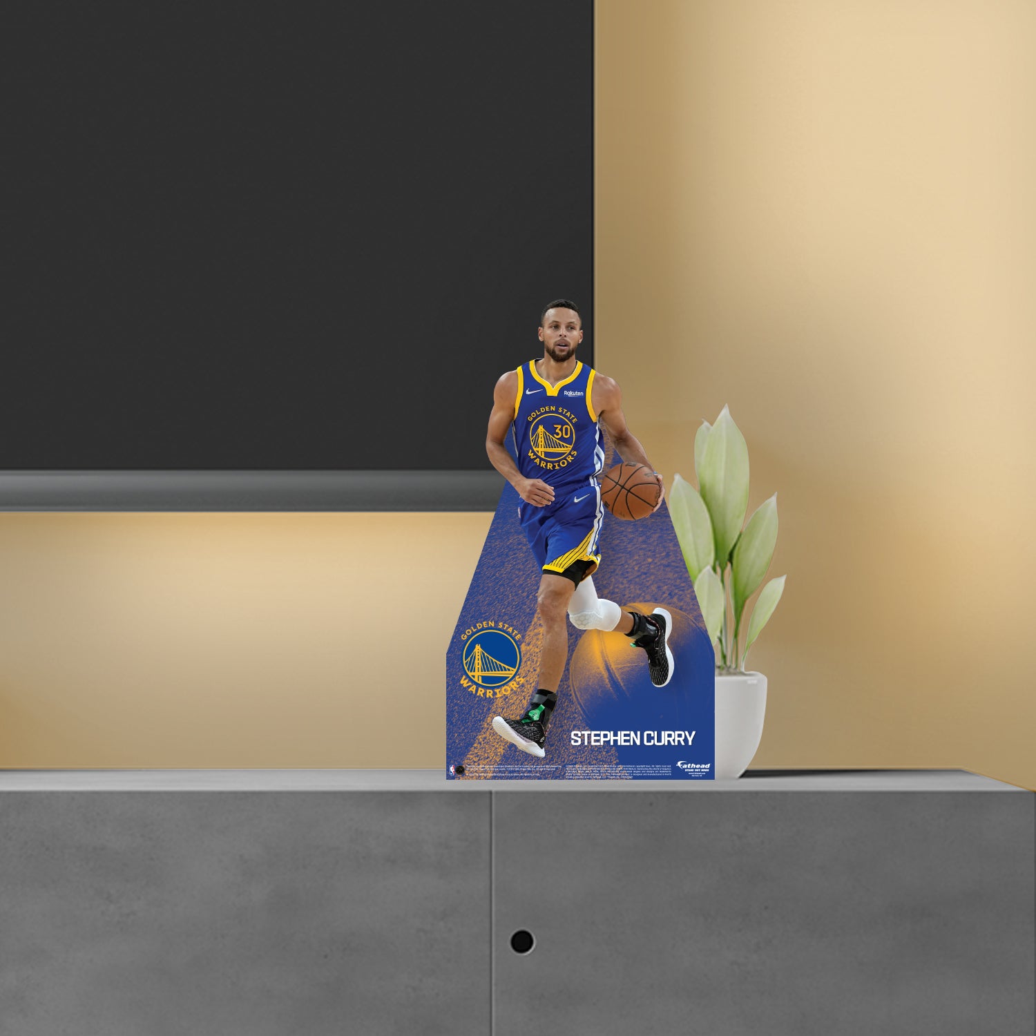 Golden State Warriors: Stephen Curry Mini Cardstock Cutout - Officially  Licensed NBA Stand Out