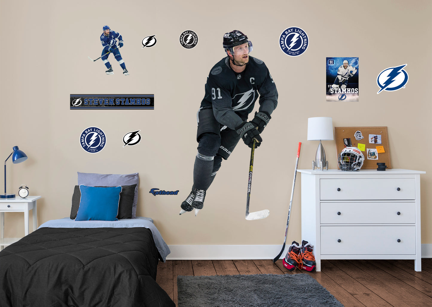 Tampa Bay Lightning: Steven Stamkos         - Officially Licensed NHL Removable Wall   Adhesive Decal