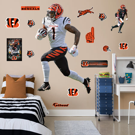 Cincinnati Bengals: Ja'Marr Chase 2022 - Officially Licensed NFL Remov –  Fathead