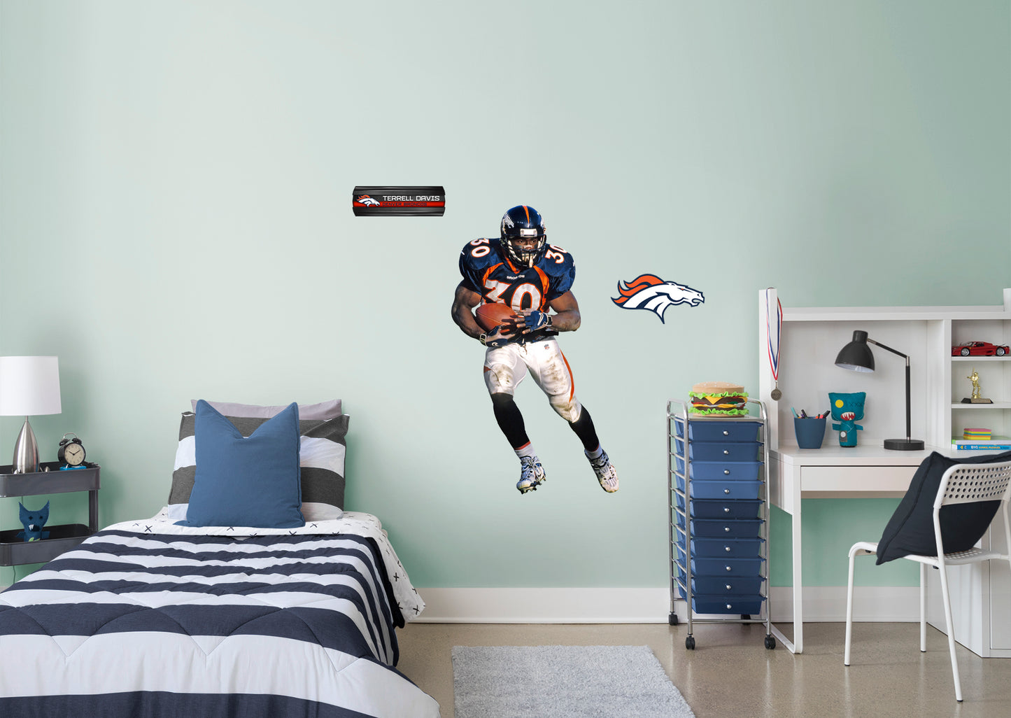 Denver Broncos: Terrell Davis  Legend        - Officially Licensed NFL Removable Wall   Adhesive Decal