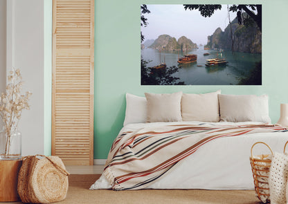Popular Landmarks: Thailand Realistic Poster - Removable Adhesive Decal