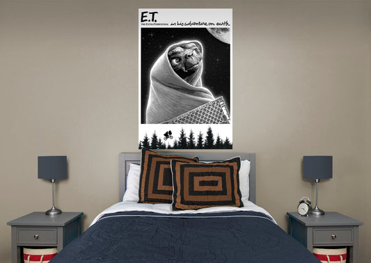 E.T.: E.T. Black & White 40th Anniversary Poster        - Officially Licensed NBC Universal Removable     Adhesive Decal