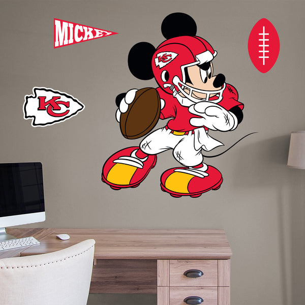 Mickey Mouse And Donald Duck With Nfl Kansas City Chiefs 2021