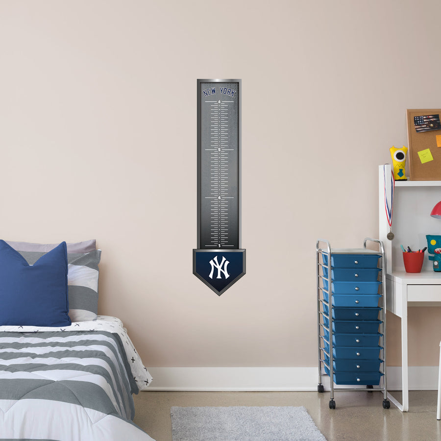 New York Yankees - Growth Chart - Official MLB - Reusable Vinyl Wall Decal