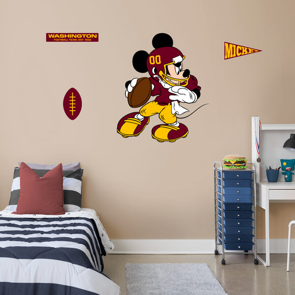 Washington Football Team: Mickey Mouse 2021 - Officially Licensed