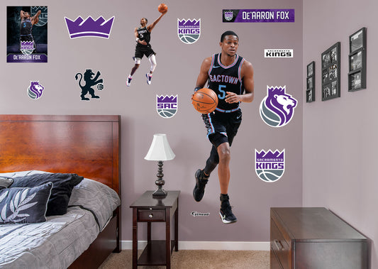 Sacramento Kings: De'Aaron Fox         - Officially Licensed NBA Removable Wall   Adhesive Decal