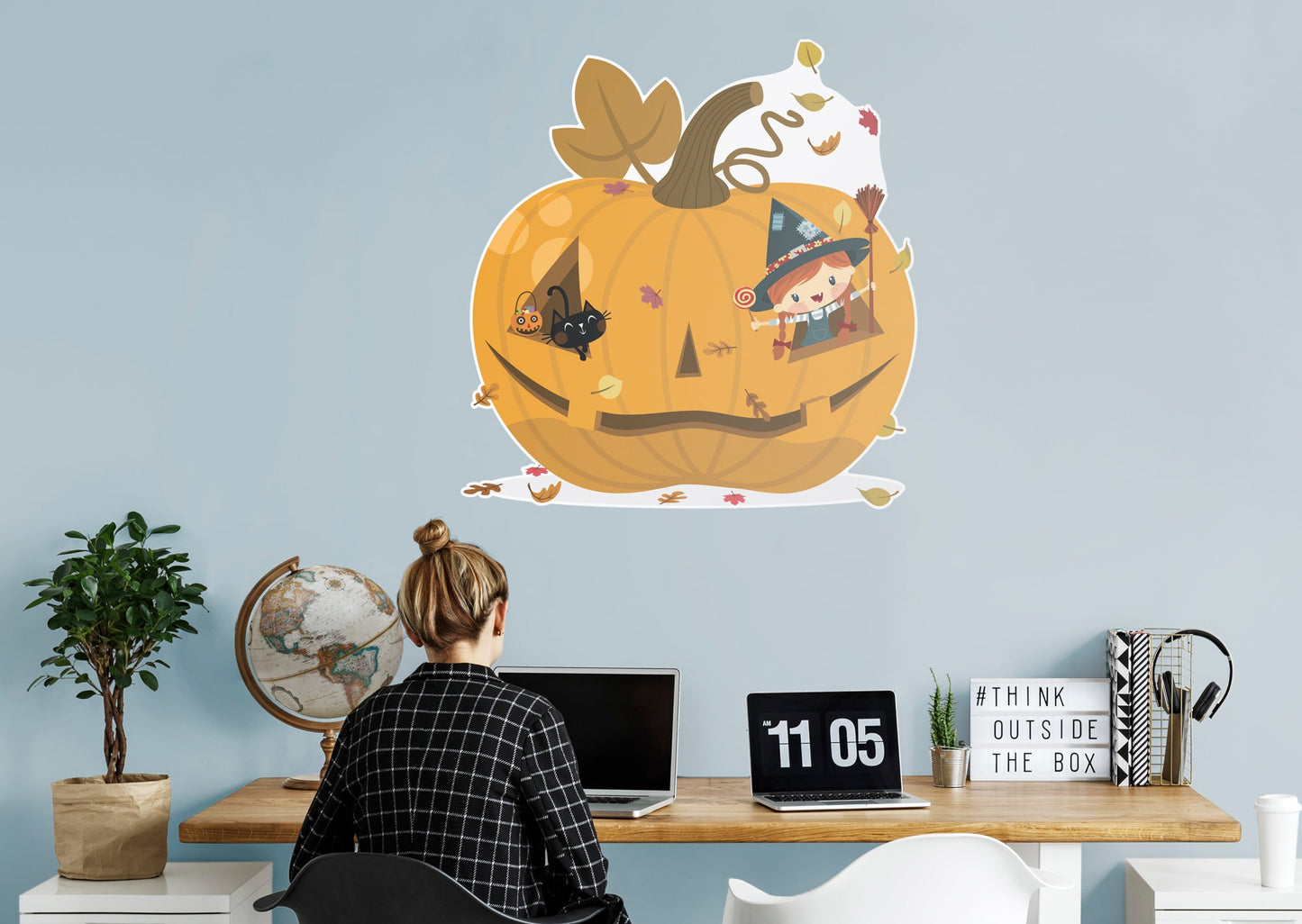 Halloween:  Pumpkin Icon        -   Removable Wall   Adhesive Decal
