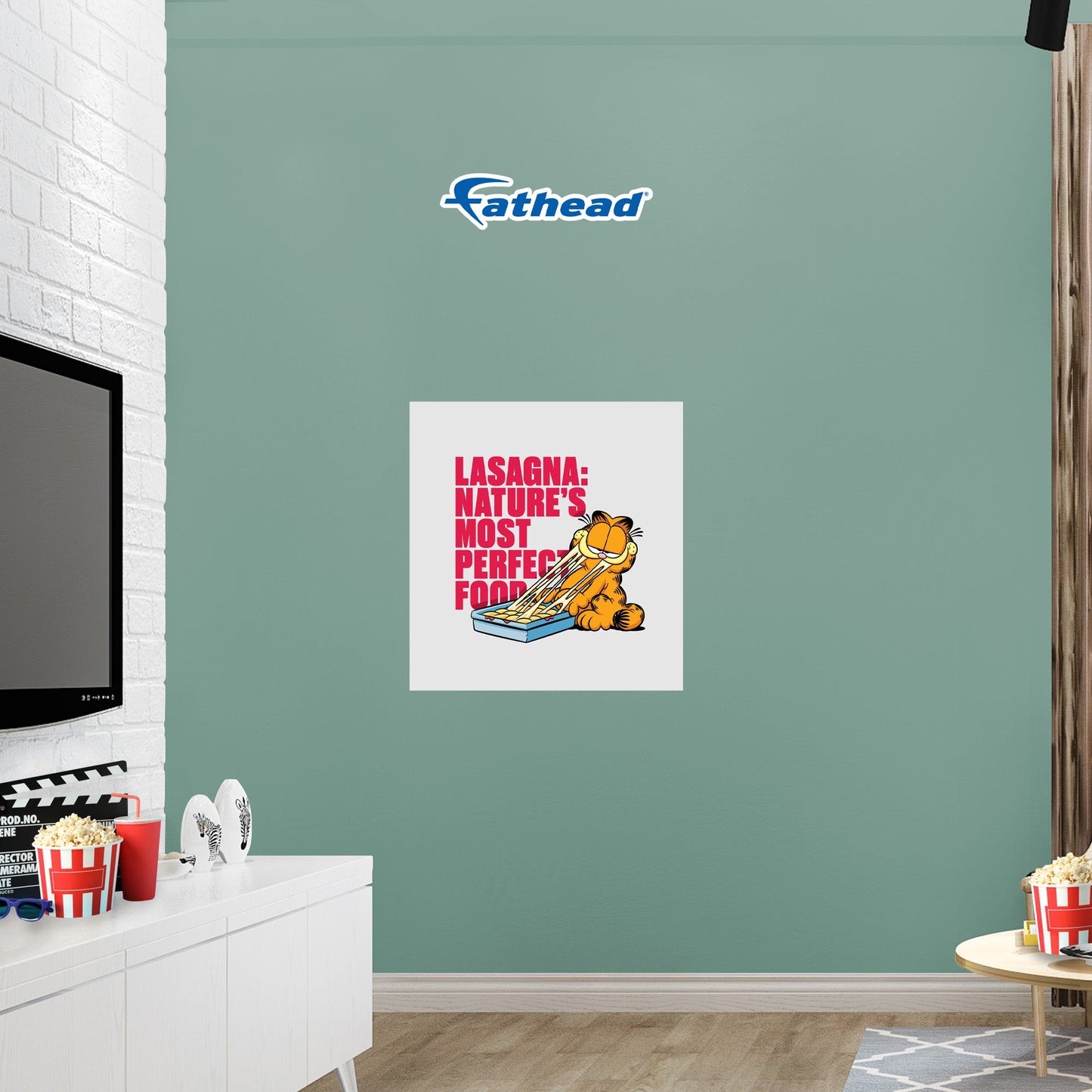 Garfield: Lasagna Poster - Officially Licensed Nickelodeon Removable Adhesive Decal