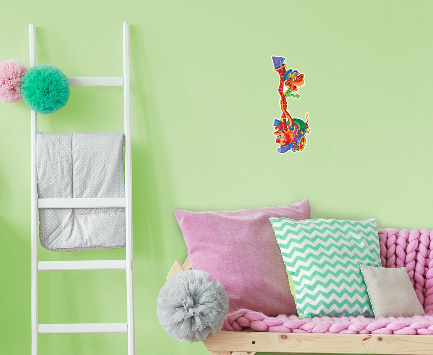 Nursery:  Giraffe Icon        -   Removable Wall   Adhesive Decal