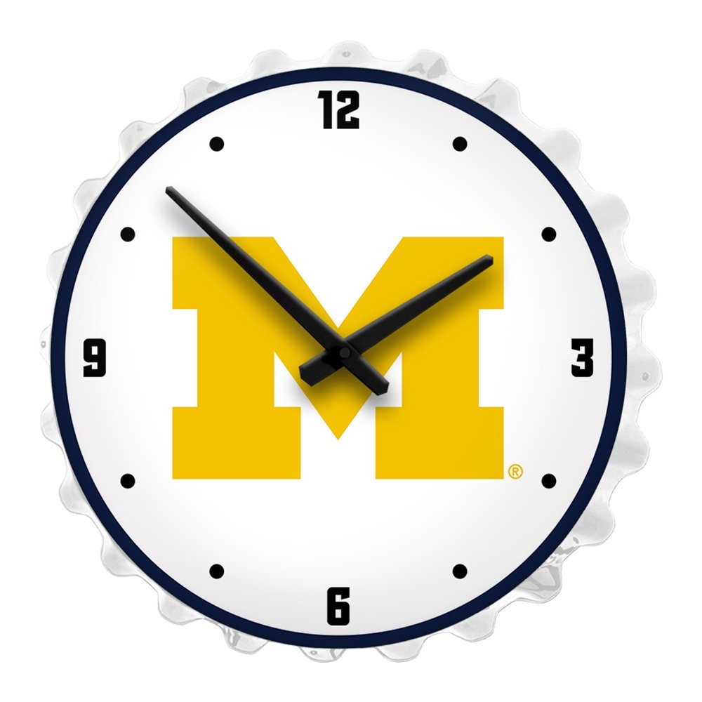 Michigan Wolverines: Bottle Cap Lighted Wall Clock - The Fan-Brand