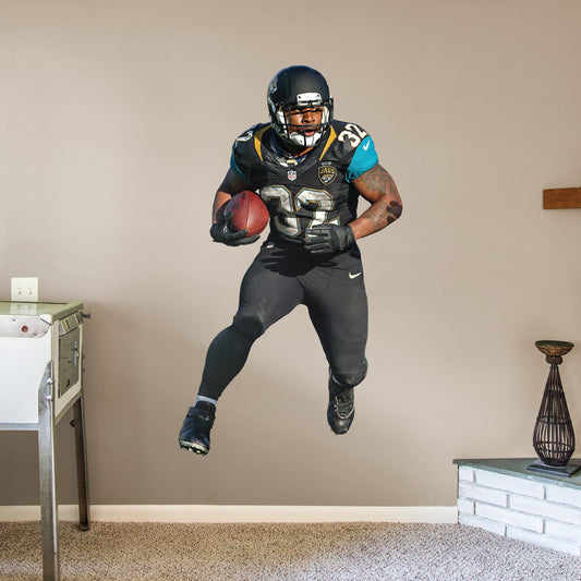 Life-Size Athlete + 2 Decals (40"W x 70"H) Bring the action of the NFL into your home with a wall decal of Maurice Jones-Drew! High quality, durable, and tear resistant, you'll be able to stick and move it as many times as you want to create the ultimate football experience in any room!