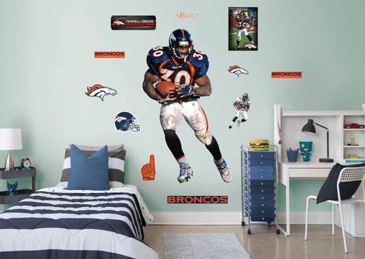 Denver Broncos: Terrell Davis 2021 Legend        - Officially Licensed NFL Removable Wall   Adhesive Decal