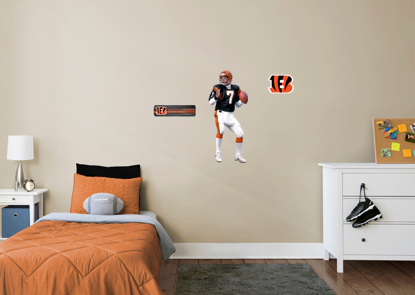 Cincinnati Bengals: Boomer Esiason 2021 Legend        - Officially Licensed NFL Removable Wall   Adhesive Decal