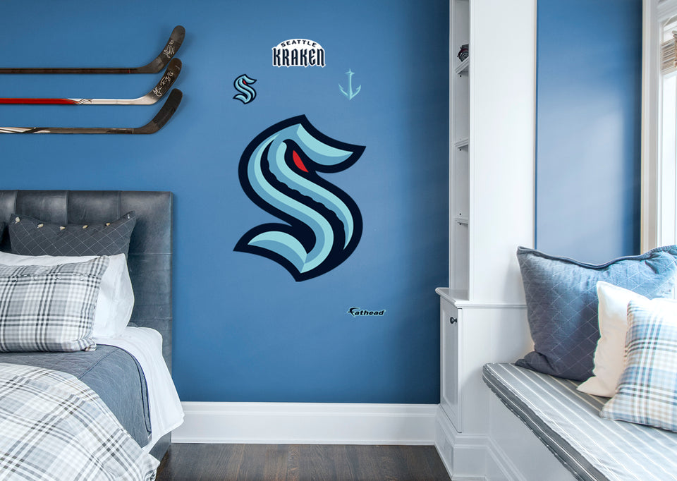 Giant Logo +4 Decals  (38"W x 48"H)