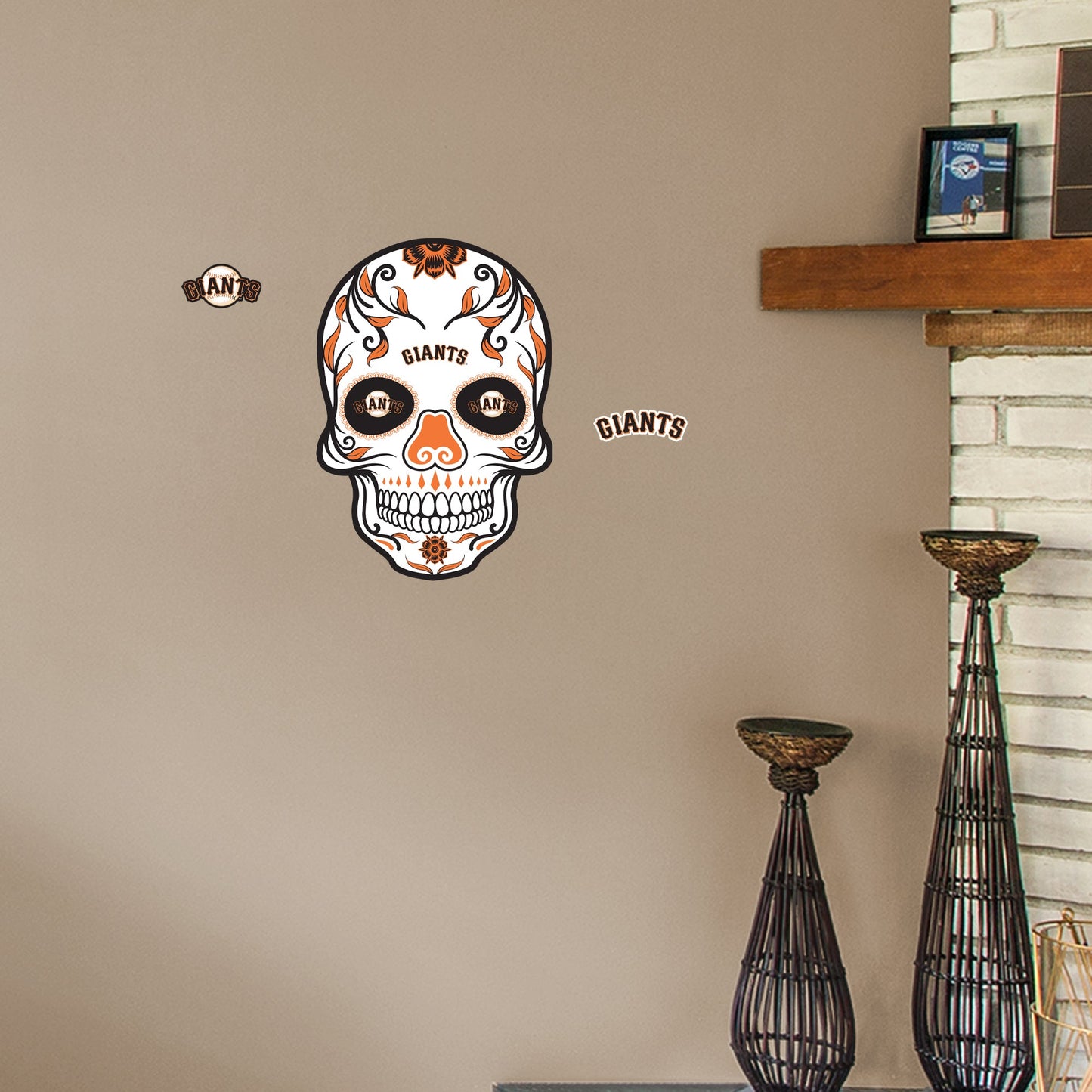 San Francisco Giants: Skull - Officially Licensed MLB Removable Adhesive Decal