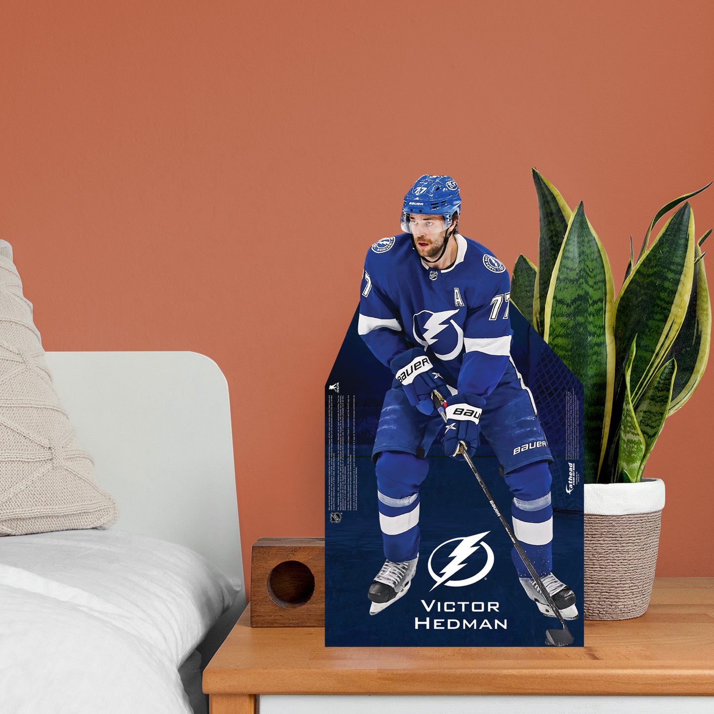 Tampa Bay Lightning: Victor Hedman 2021  Mini   Cardstock Cutout  - Officially Licensed NHL    Stand Out