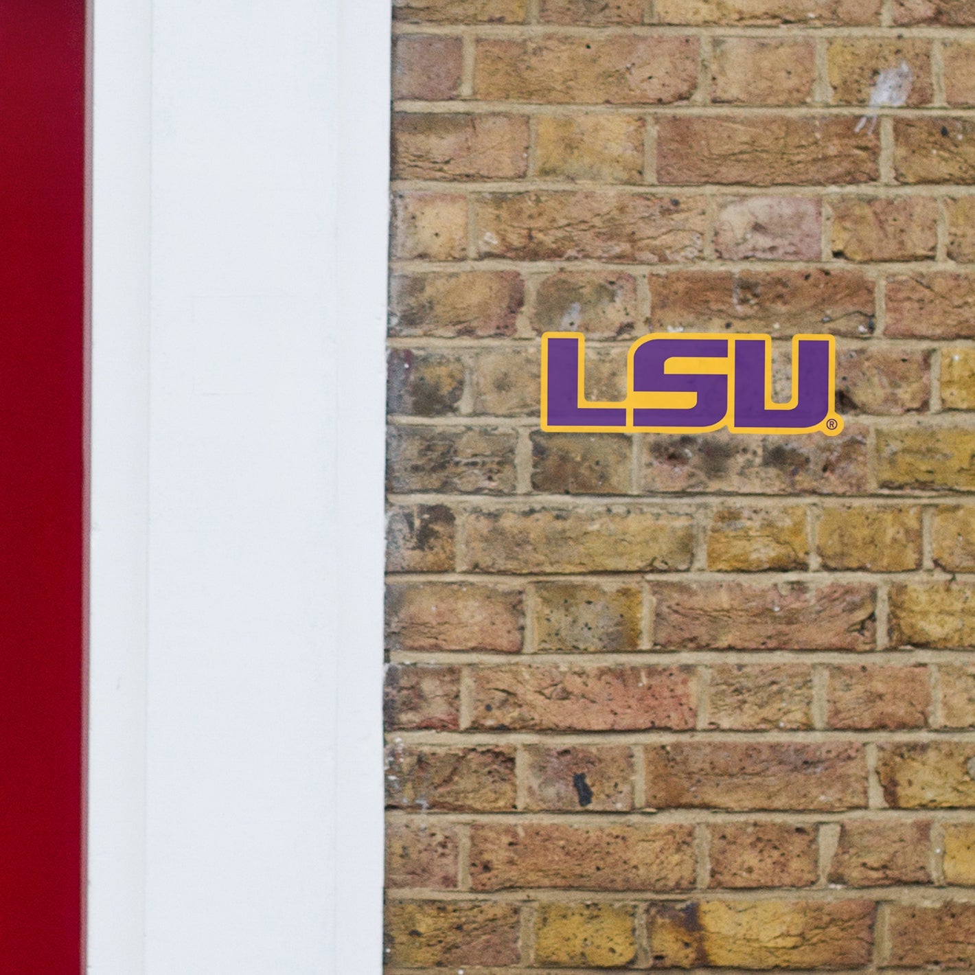 LSU Tigers: Outdoor Logo - Officially Licensed NCAA Outdoor Graphic