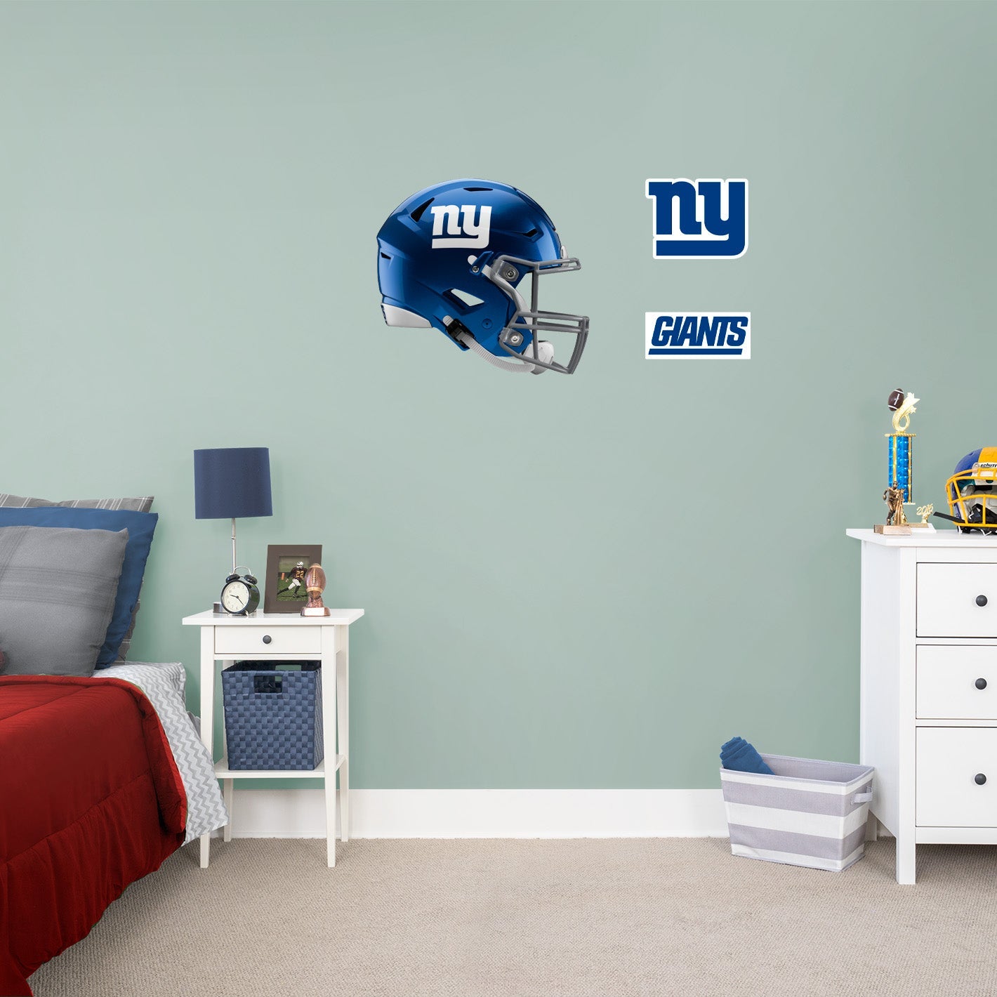 New York Giants: Helmet - Officially Licensed NFL Removable Adhesive Decal