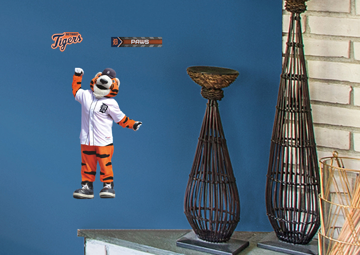Detroit Tigers, Mascot Statue