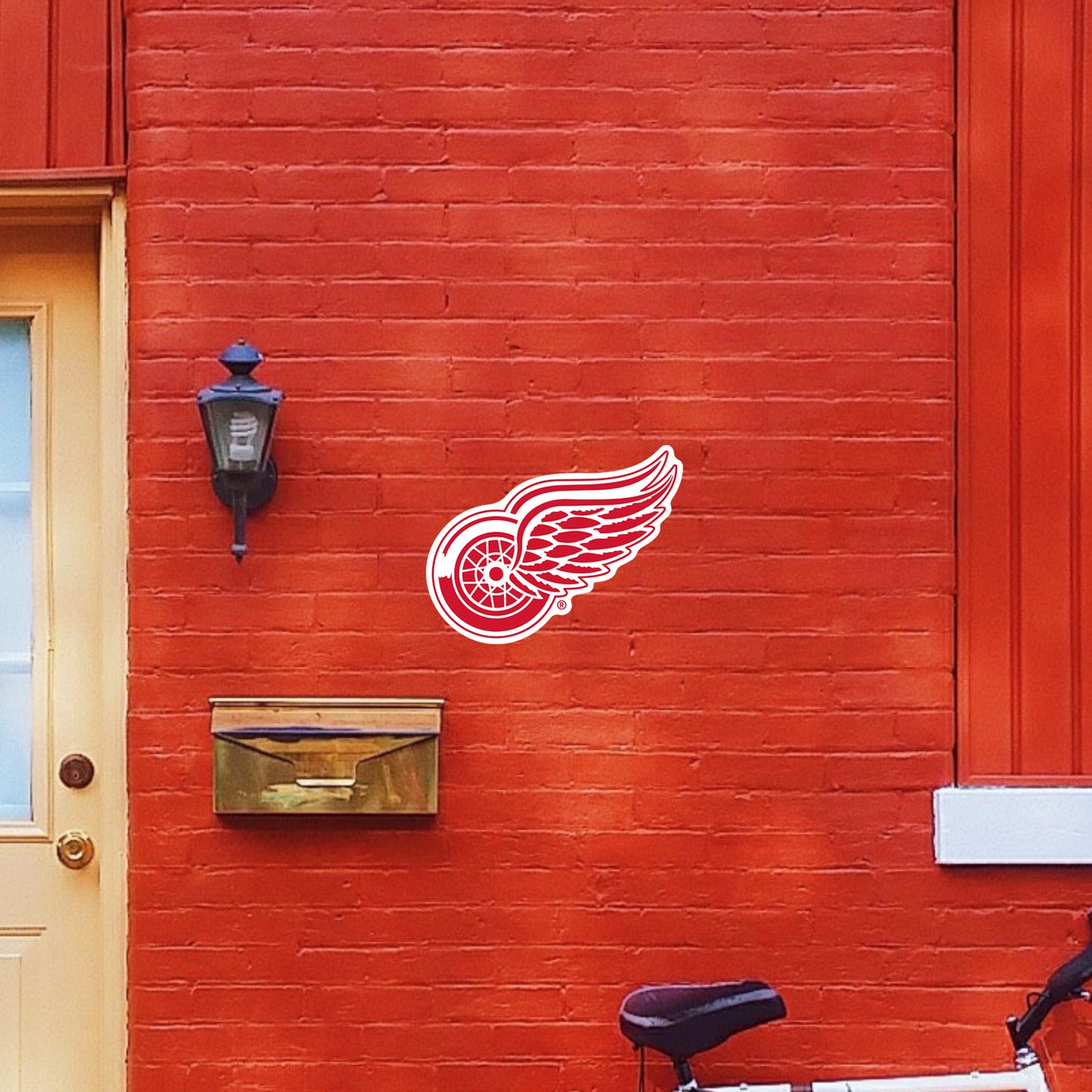 Detroit Red Wings:   Outdoor Logo        - Officially Licensed NHL    Outdoor Graphic