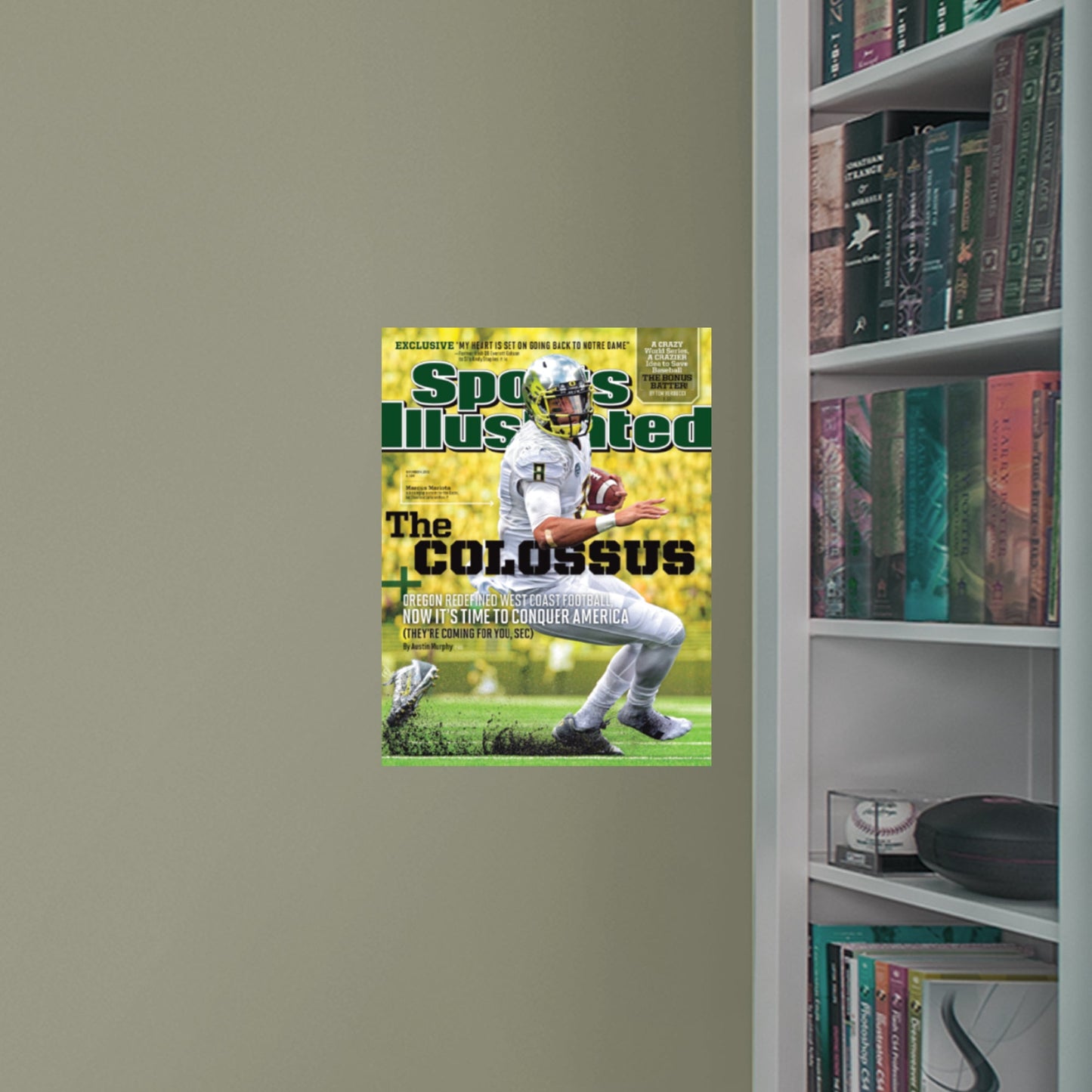 Oregon Ducks: Marcus Mariota November 2013 Sports Illustrated Cover - Officially Licensed NCAA Removable Adhesive Decal