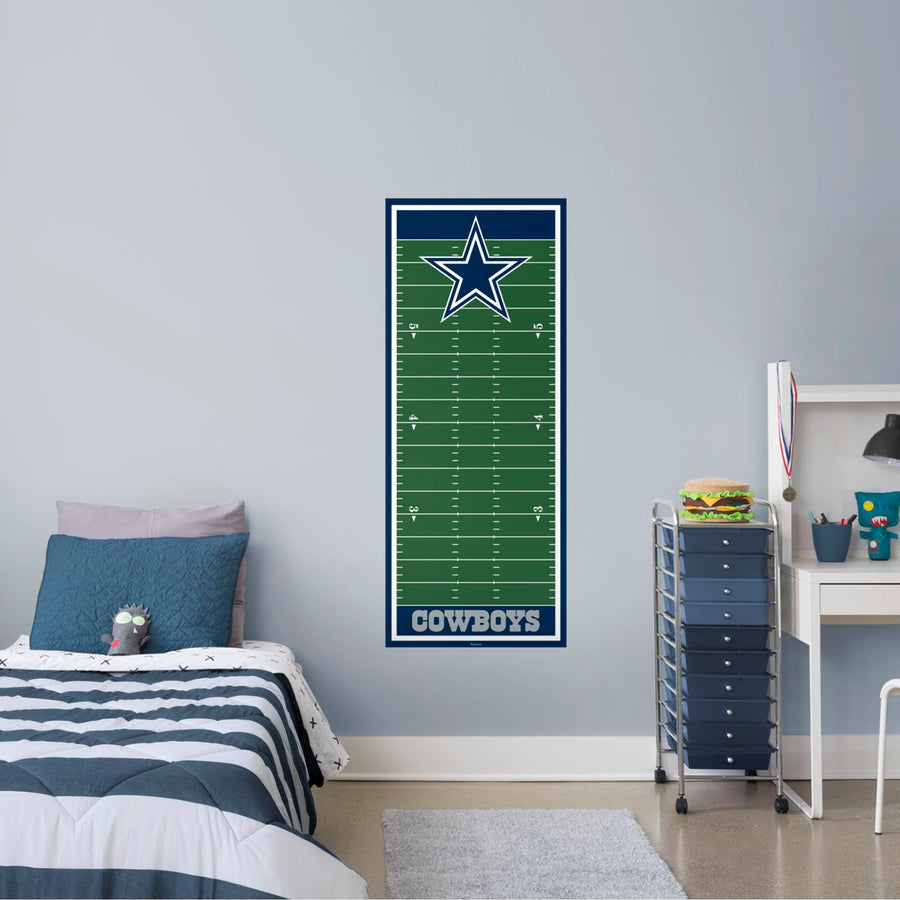 Dallas Cowboys - Growth Chart - Official NFL - Reusable Vinyl Wall Decal